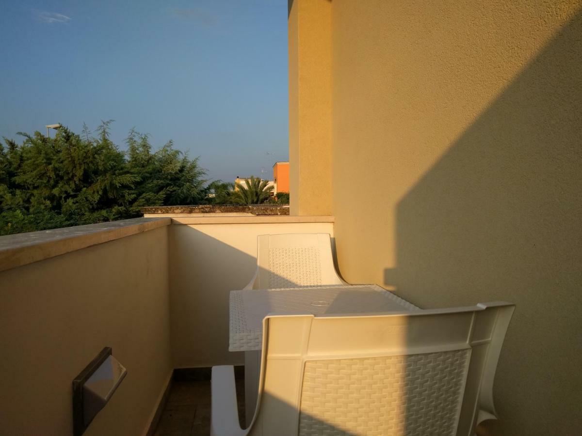 Camere Mare Manu Порто-Чезарео Екстер'єр фото